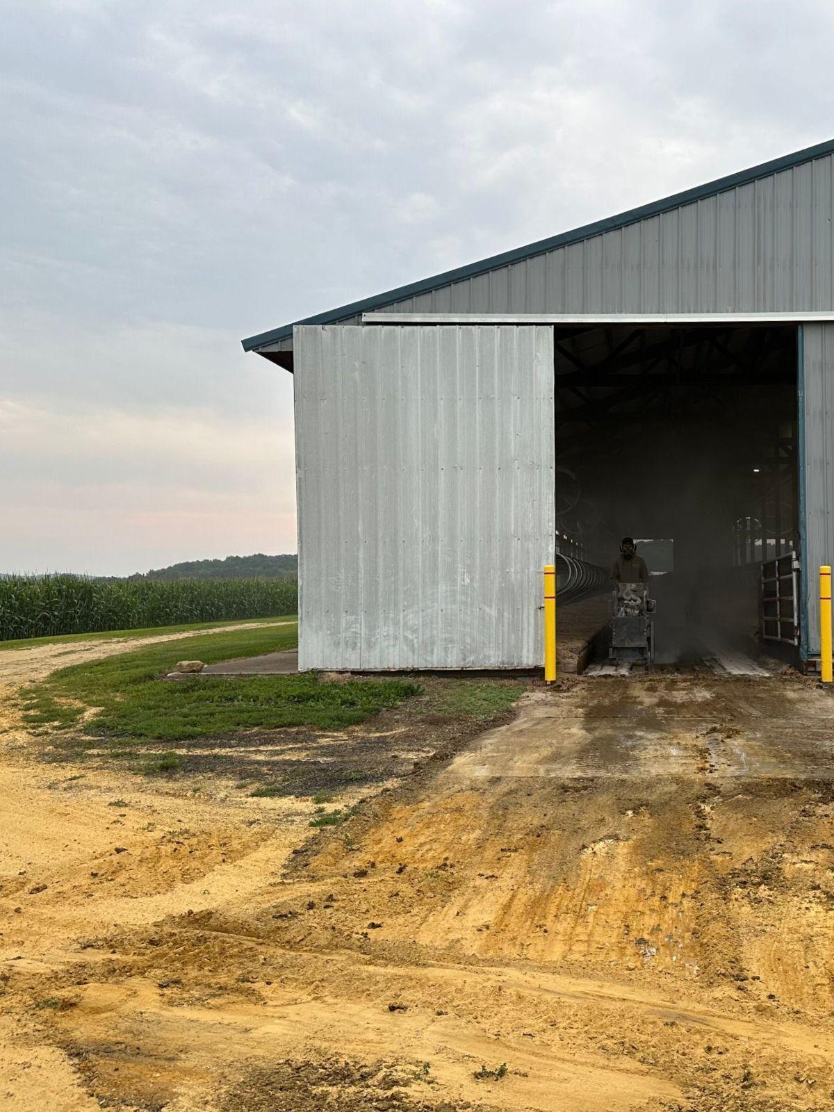professional barn floor repair Cumberland, WI
